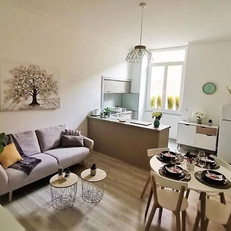 Appartement Catharina วีเนิฟ-โซร์-ล็อต ภายนอก รูปภาพ