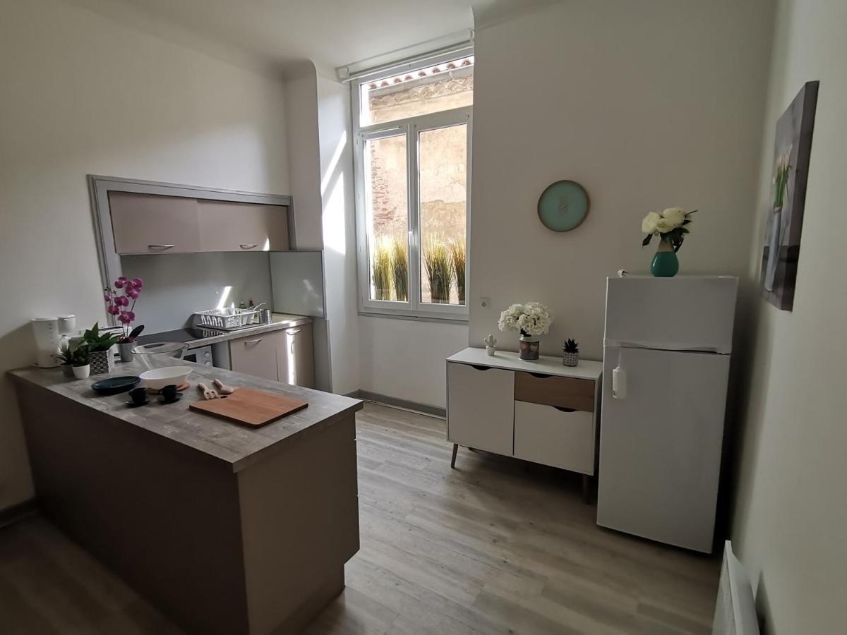 Appartement Catharina วีเนิฟ-โซร์-ล็อต ภายนอก รูปภาพ